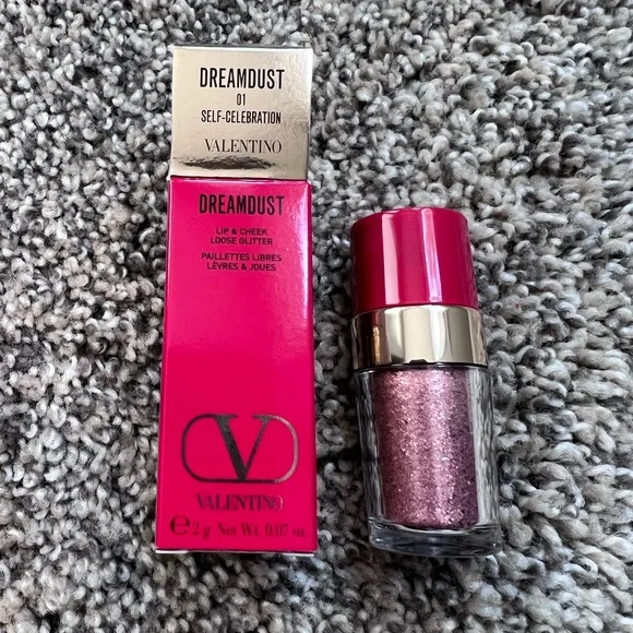 NEW Valentino Set
